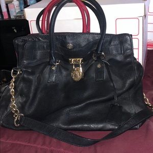 MICHAEL KORS SHOULDER BAG!